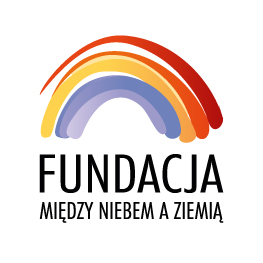MiedzyNiebem_logo_03.jpg