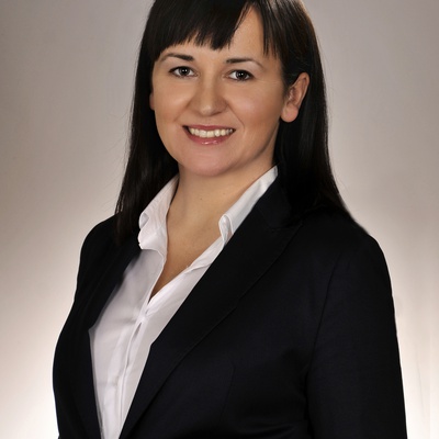 Olga LIPIŃSKA -DŁUGOSZ