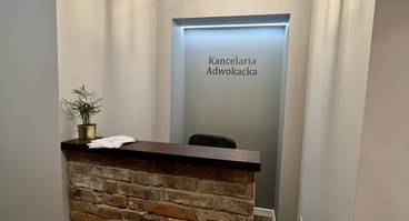 Kancelaria zaprasza do wspólnoty biurowej w zabytkowej kamienicy przy ul. Stanisława Konarskiego, przy Parku Krakowskim, 5 minut pieszo od placu Inwalidów